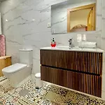 Nuevo Te Enamora Appartement *